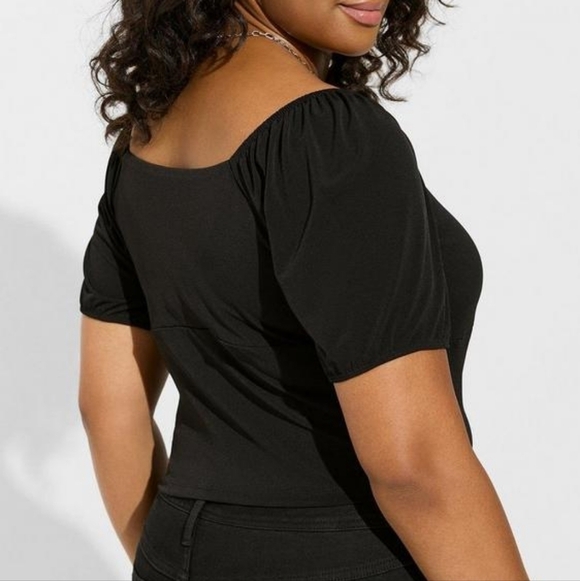 1X - Torrid | Studio Knit Sweetheart Smocked Back Crop Top - Picture 4 of 5